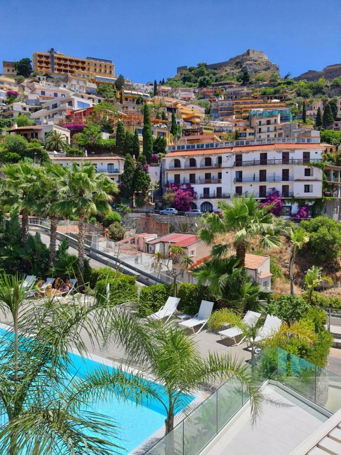 Minerva Luxury Town Center , Pool And Parking Apartment Taormina Ngoại thất bức ảnh