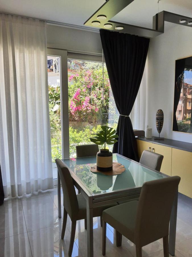 Minerva Luxury Town Center , Pool And Parking Apartment Taormina Ngoại thất bức ảnh