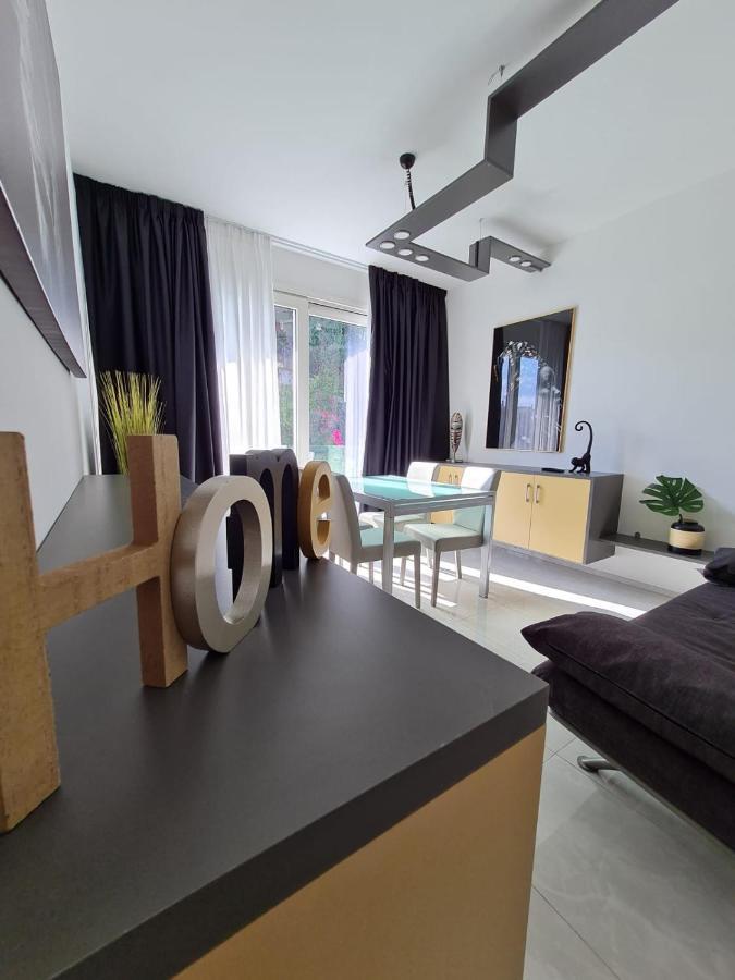 Minerva Luxury Town Center , Pool And Parking Apartment Taormina Ngoại thất bức ảnh