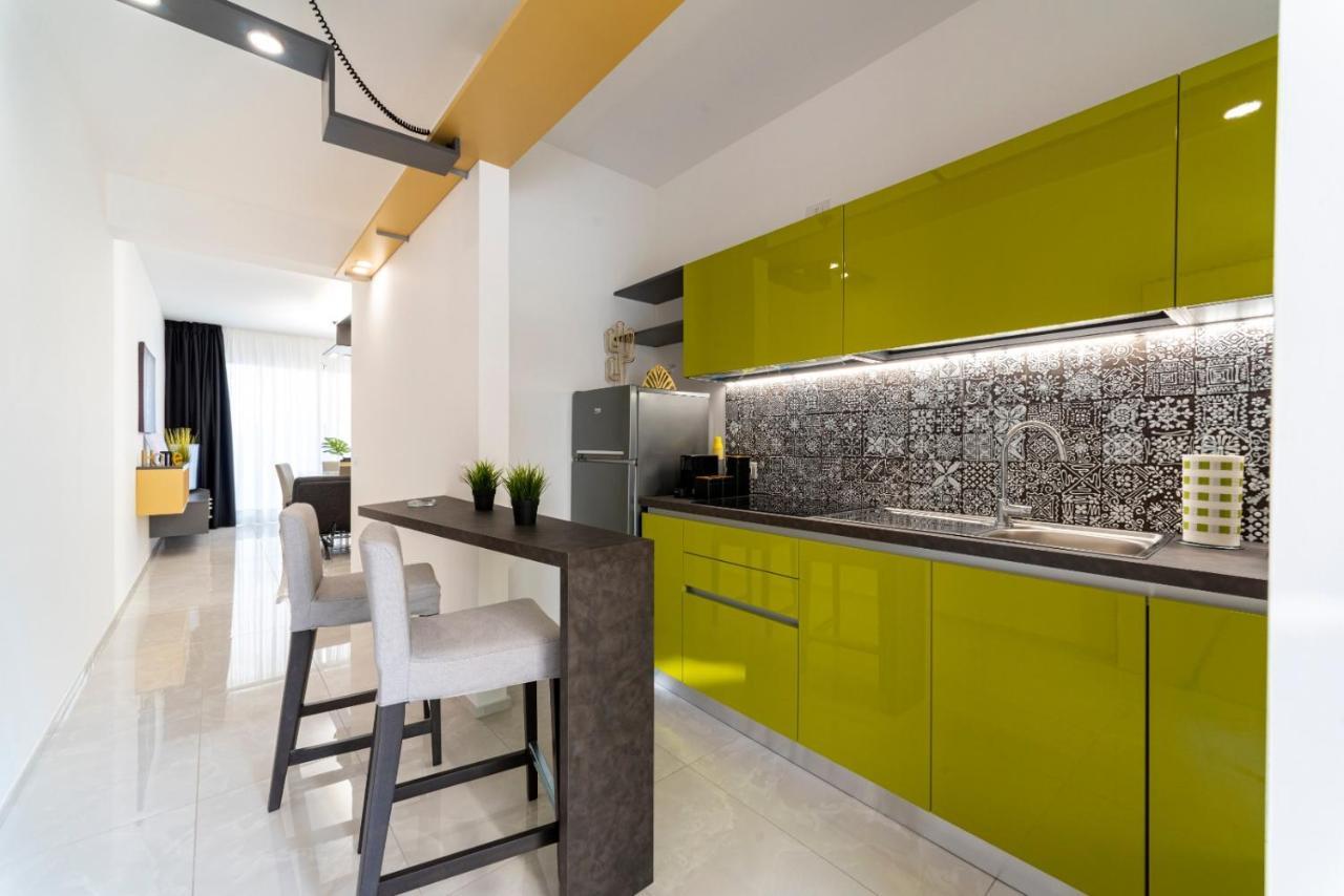 Minerva Luxury Town Center , Pool And Parking Apartment Taormina Ngoại thất bức ảnh