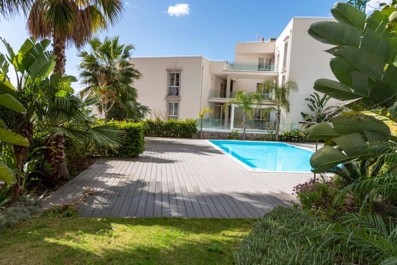 Minerva Luxury Town Center , Pool And Parking Apartment Taormina Ngoại thất bức ảnh