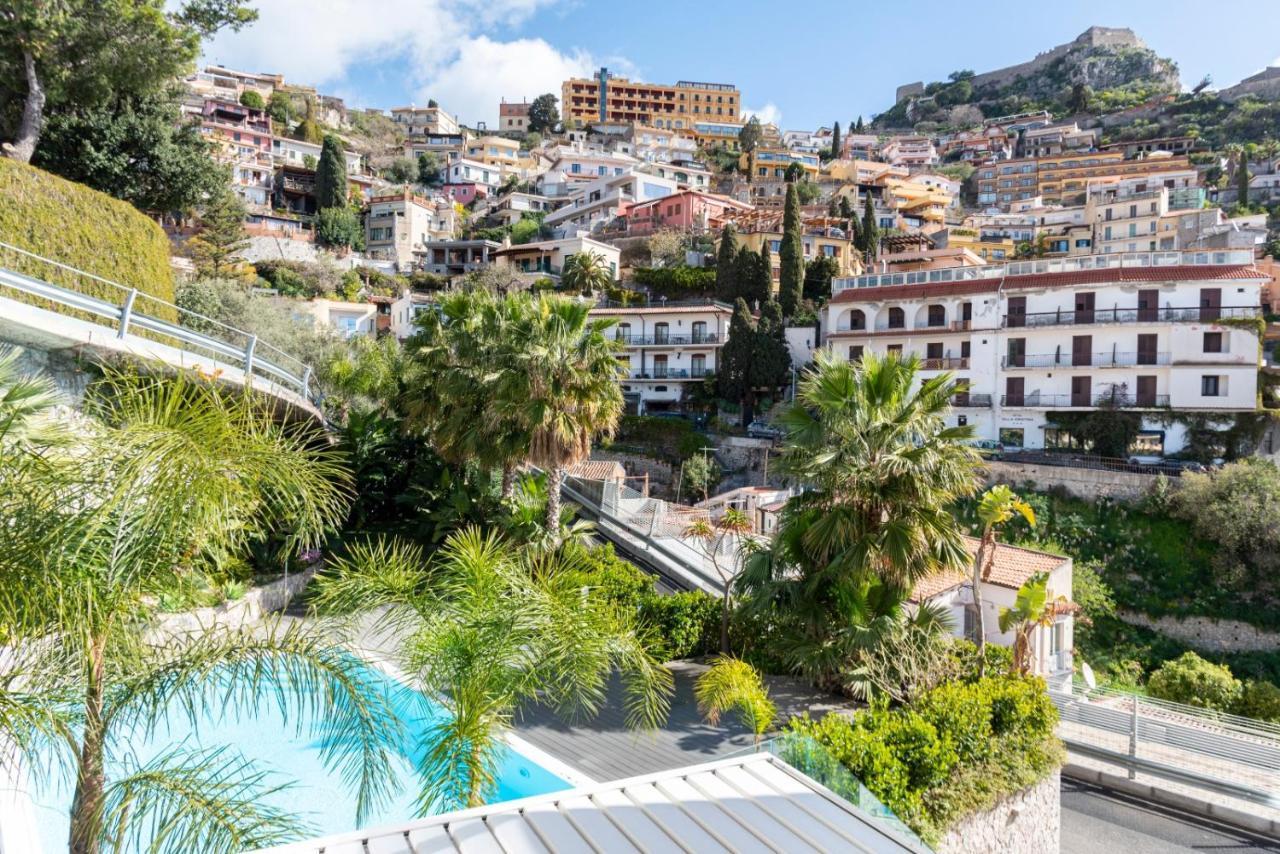 Minerva Luxury Town Center , Pool And Parking Apartment Taormina Ngoại thất bức ảnh